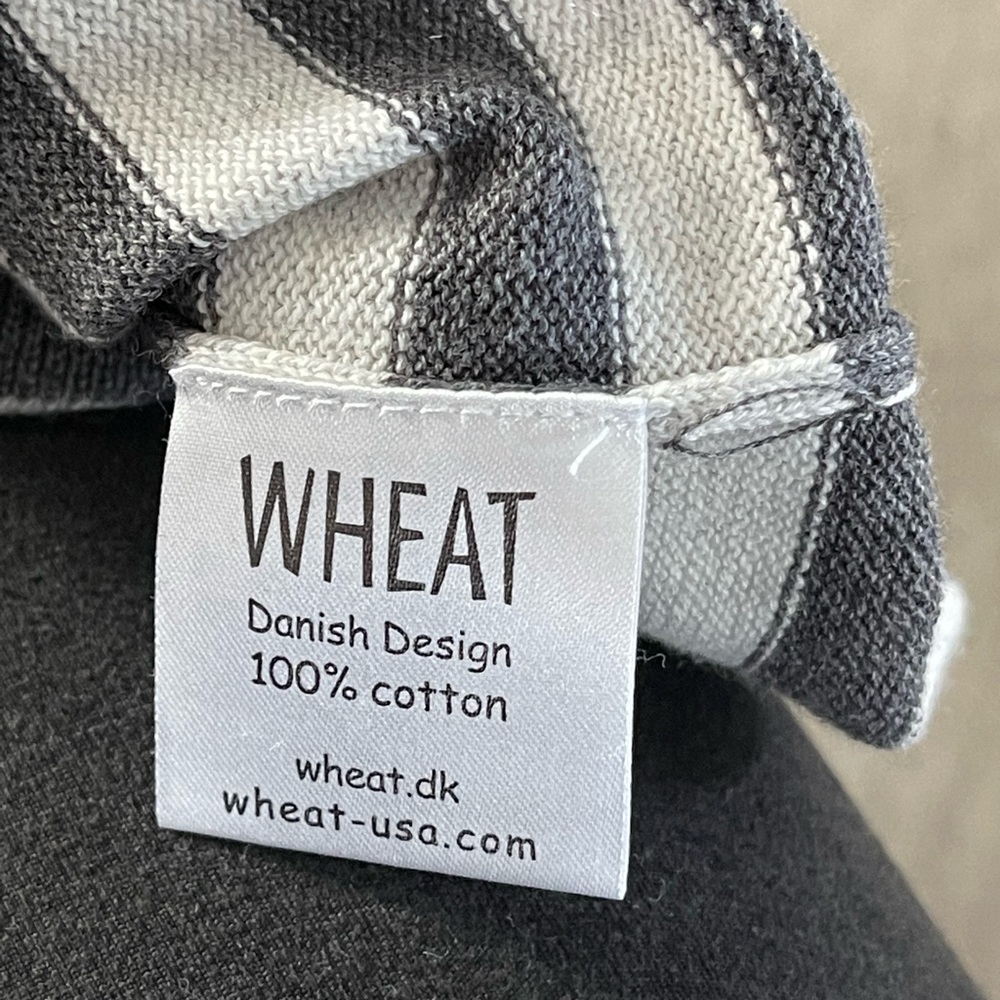 WHEAT - Picture 4 of 5